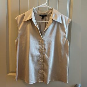 Banana Republic Champagne Sleeveless Button-Down Shirt